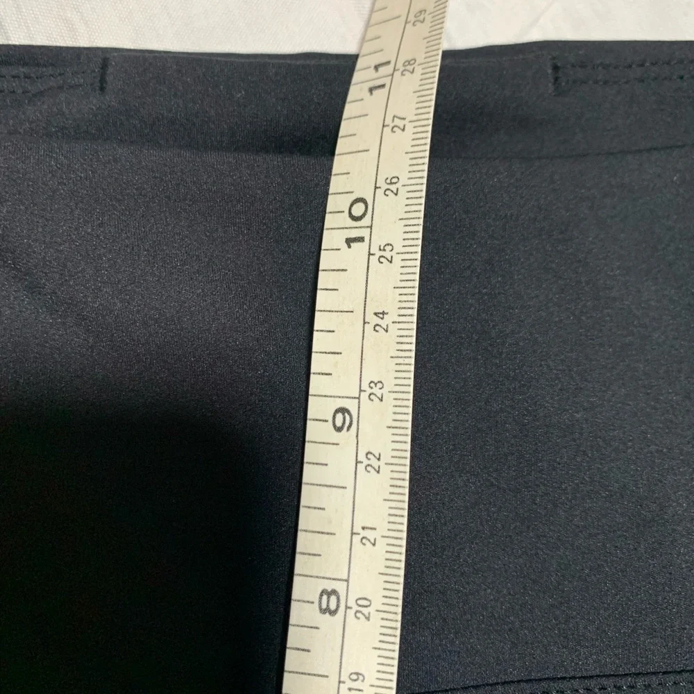 Zyia black leggings. Crop. Size 12. - Picture 10 of 12